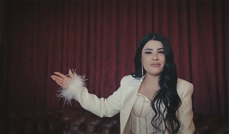 Yonca Zeren’den Pop Arabesk Şarkı