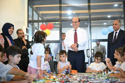 BAŞKAN GEÇİT GELECEĞİN BİLİM ADAMLARI İLE BULUŞTU