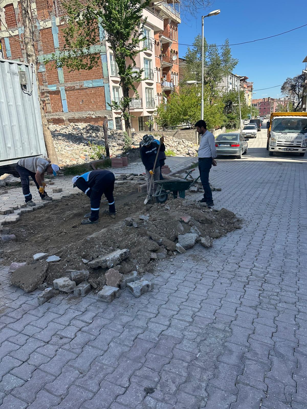 " ÇARŞI " DA YAPILAN HATA İNÖNÜ CADDESİ'NDE YAPILMASIN