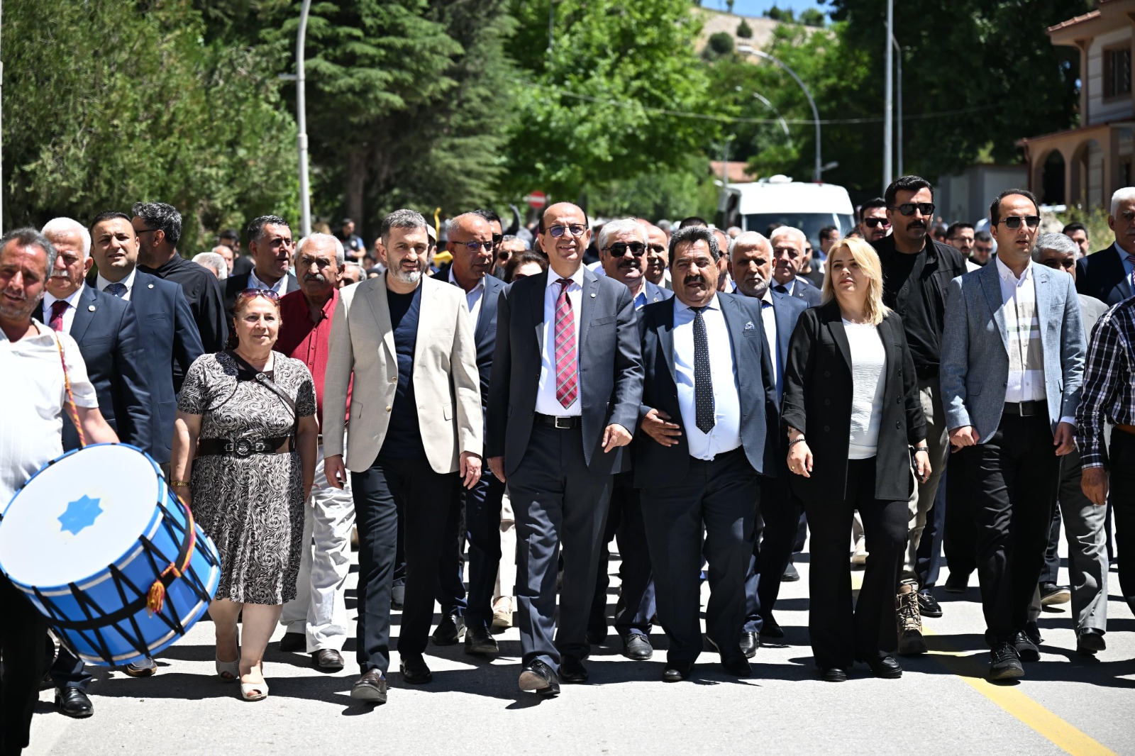 28. YEŞİLYURT KÜLTÜR  SPOR VE KİRAZ  FESTİVALİ RENKLİ VE  COŞKU DOLU ANLARA SAHNE OLDU