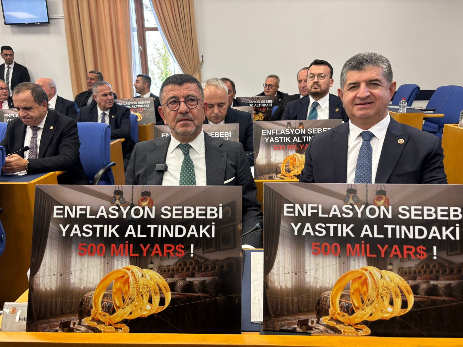 AGBABA'DAN MERKEZ BANKASI BASKANI KARAHANA: " ENFLASYONUN SEBEBİ  YASTIK LOBİSİ OLDU "