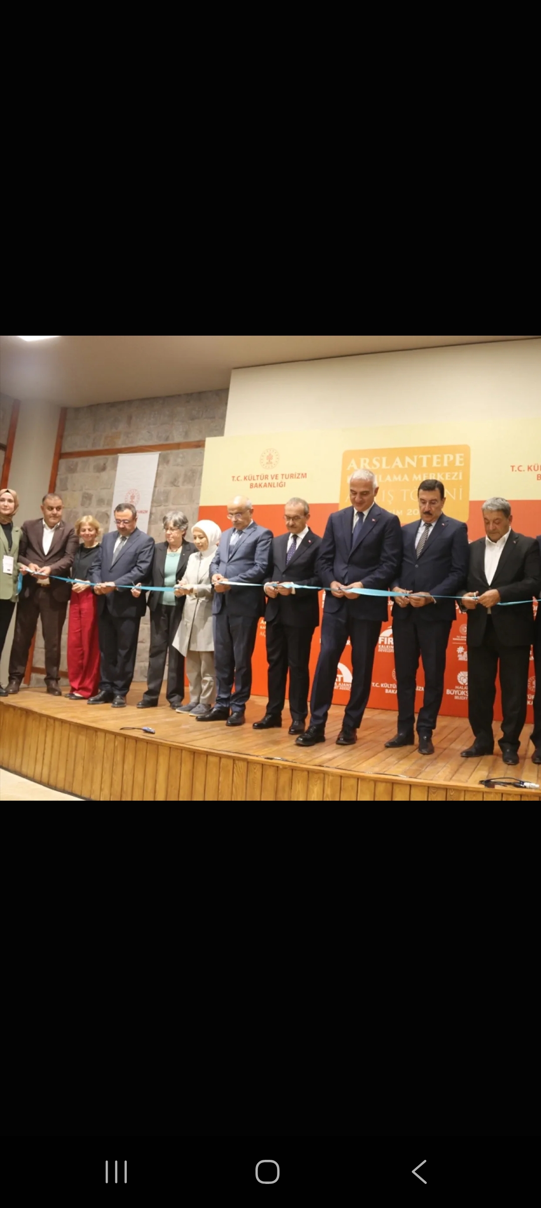 ASLANTEPE HÖYÜĞÜN'DE KARŞILAMA MERKEZİ TÖRENLE AÇILDI