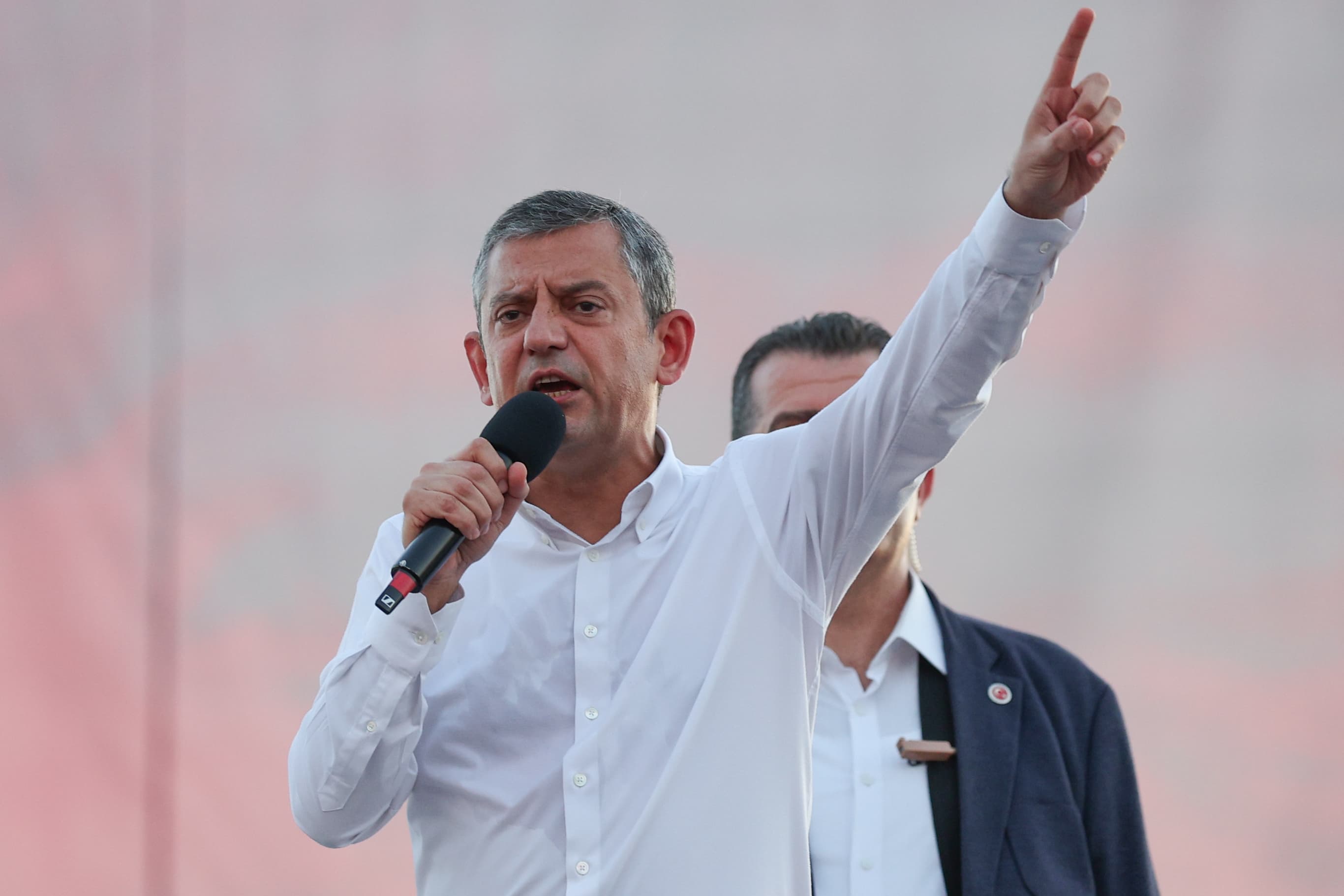 BARIS YILDIZ "CUMHURIYETE VE DEMOKRASİYE SAHİP ÇIKAN MALATYA HALKINA TESEKKUR EDİYORUM "