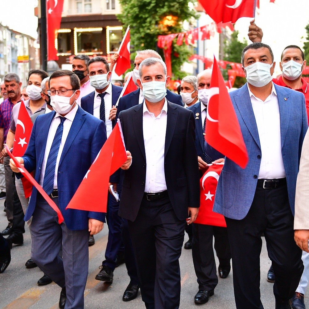 BAŞKAN ÇINAR’DAN 15 TEMMUZ DEMOKRASİ VE MİLLİ BİRLİK GÜNÜ MESAJI;