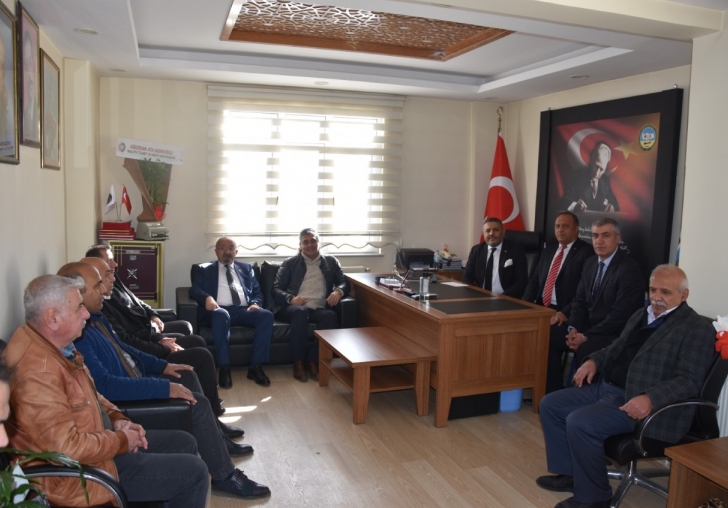 Başkan Sadıkoğlu: Akaryakıt zamları esnafın belini büküyor