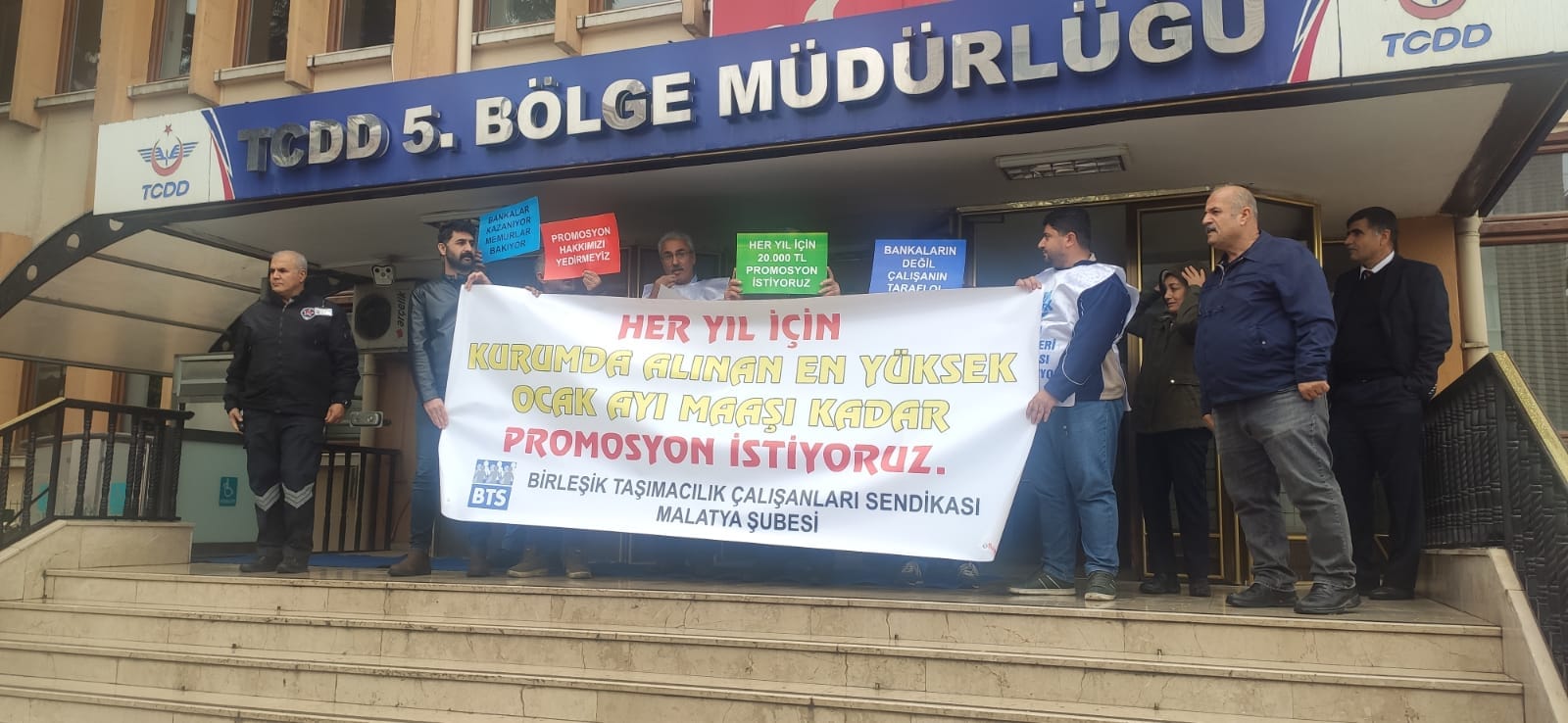 BTS “Mevcut Promosyonlar Güncellensin, Promosyonlar Her Yıl Ocak Ayında Ödensin!”