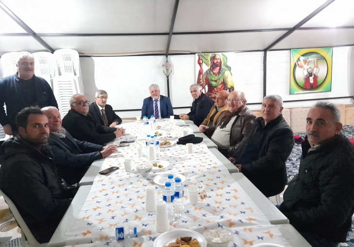 ÇADIR CEM EVİNDE GELENEKSEL TOPLANTI