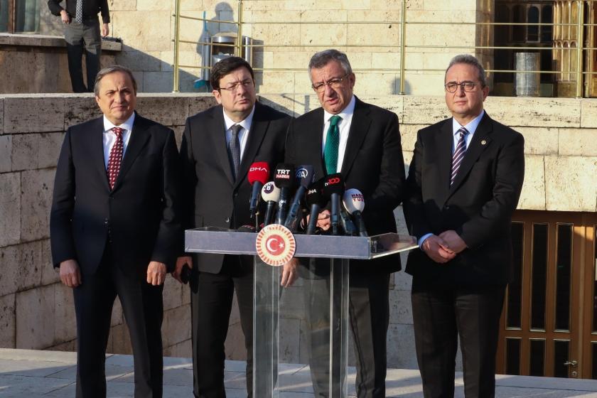 CHP heyeti, Bakan Bozdağ'ı ziyaret etti:   Kimsenin İBB' ye çökmesine izin vermeyeceğiz