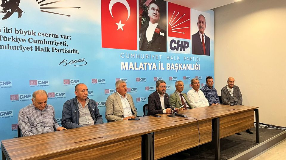 CHP İl başkanı Enver Kiraz “ Kahrolsun istibdat, yaşasın hürriyet!”