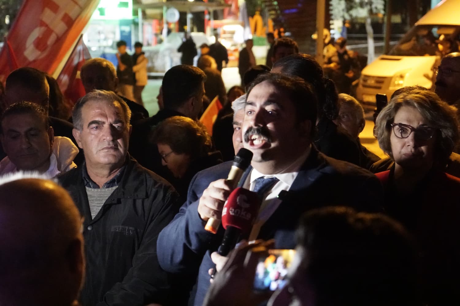 CHP MALATYA İL ÖRGÜTÜ CUMHURİYETİ BÜYÜK COŞKUYLA KUTLADI