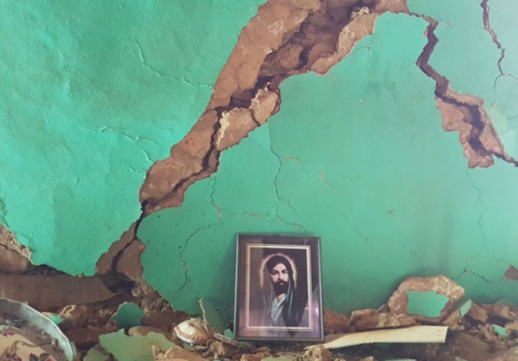 Depremden etkilenen Pütürge'nin Alevi köylerinde:     Hasar tespitini depremzedeler yaptı