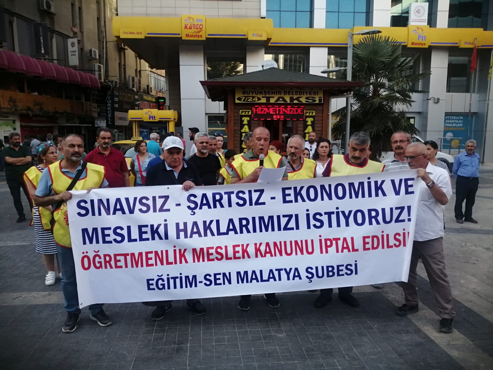 Eğitim Sen, “tüm eğitim emekçilerinin sesi olmaya devam edecek”