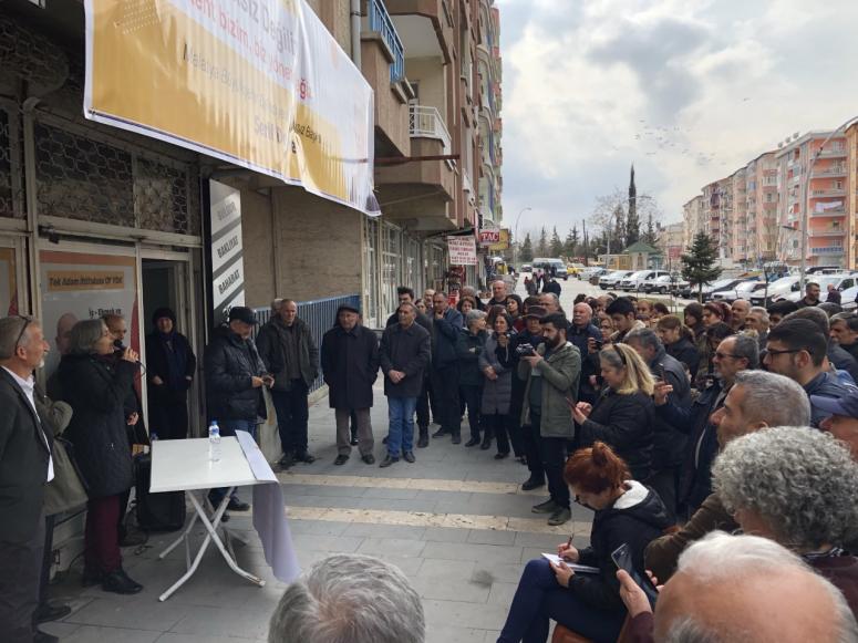 Emek Partisi, Malatya'da bağımsız adaylarını tanıttı    'SEÇİM SÜRECİ DEMOKRASİ MÜCADELE SÜRECİDİR'