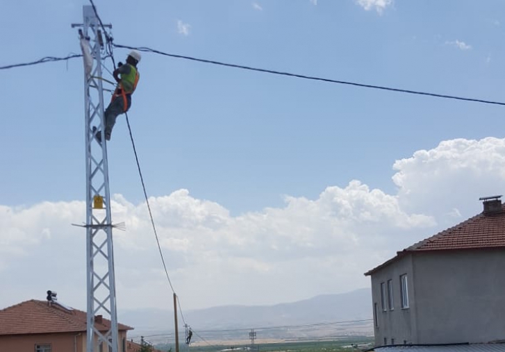 FIRAT EDAŞTAN MALATYA AKÇADAĞ'A YATIRIM