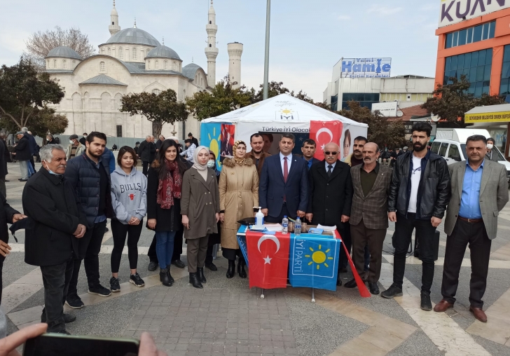 Halkı amaçlarına giden yolda araç olarak gören bu zihniyeti yıkacağız