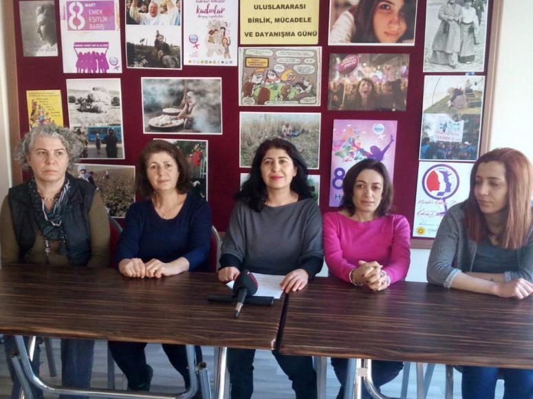 KESK Malatya Şubesi 8 Mart Dünya emekçi kadınlar gününde bir araya geldi