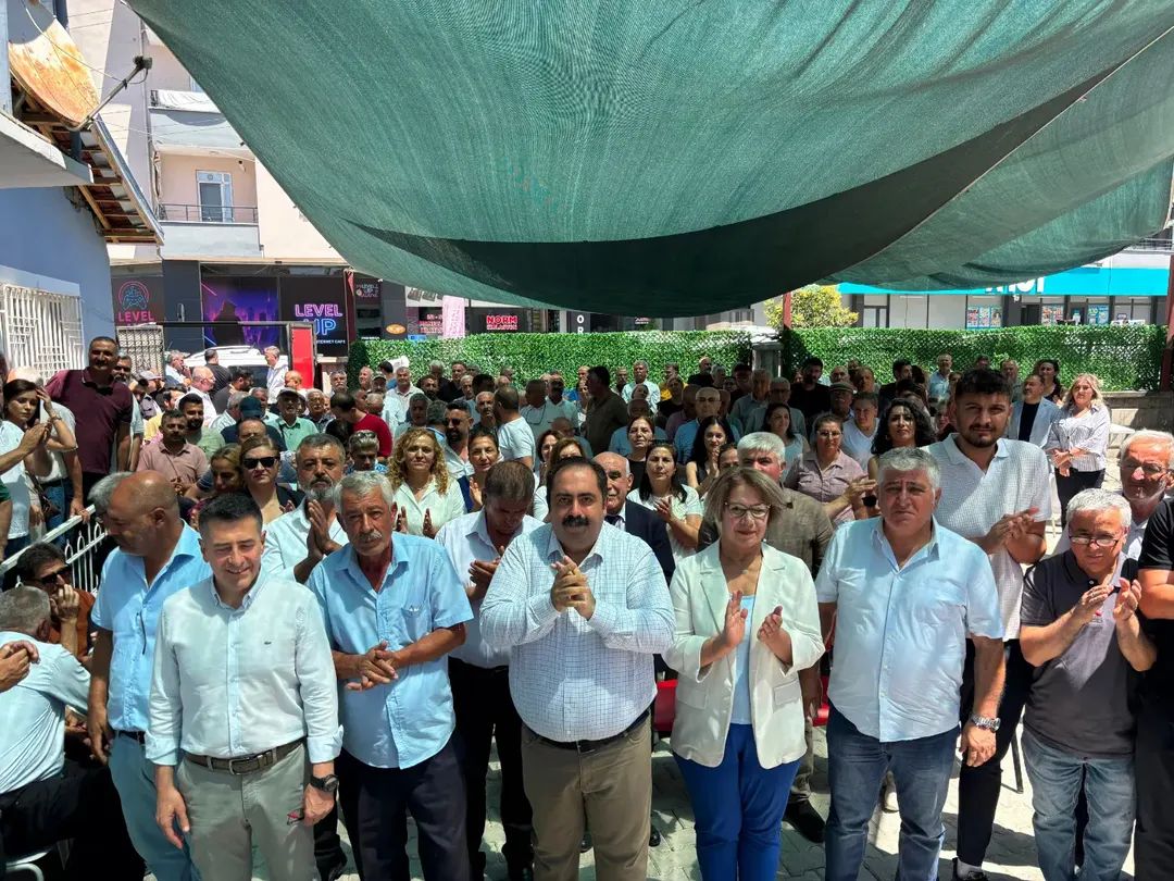 MALATYA CHP DE TOPLU İSTİFA VE YENİ PARTİYE KATILMA SÜRECİ BAŞLADI