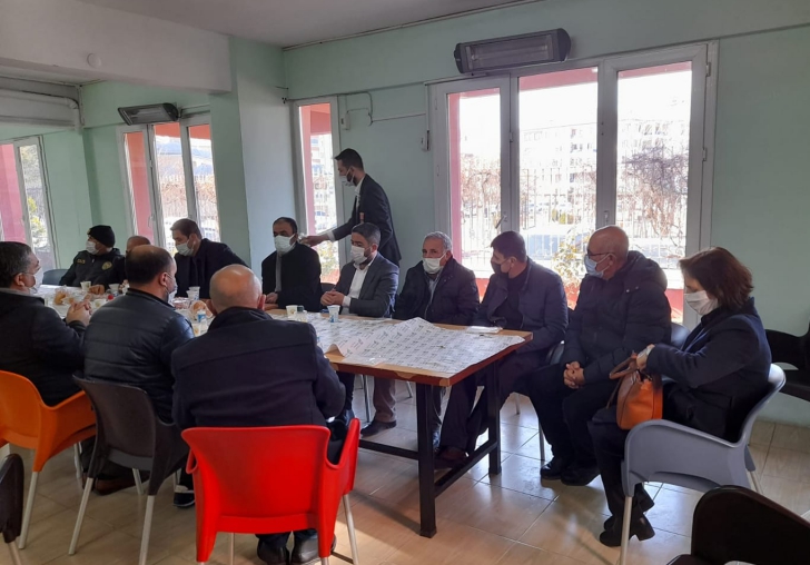 Malatya CHP İL başkanı Enver Kiraz dan şehit ailesine taziye ziyareti