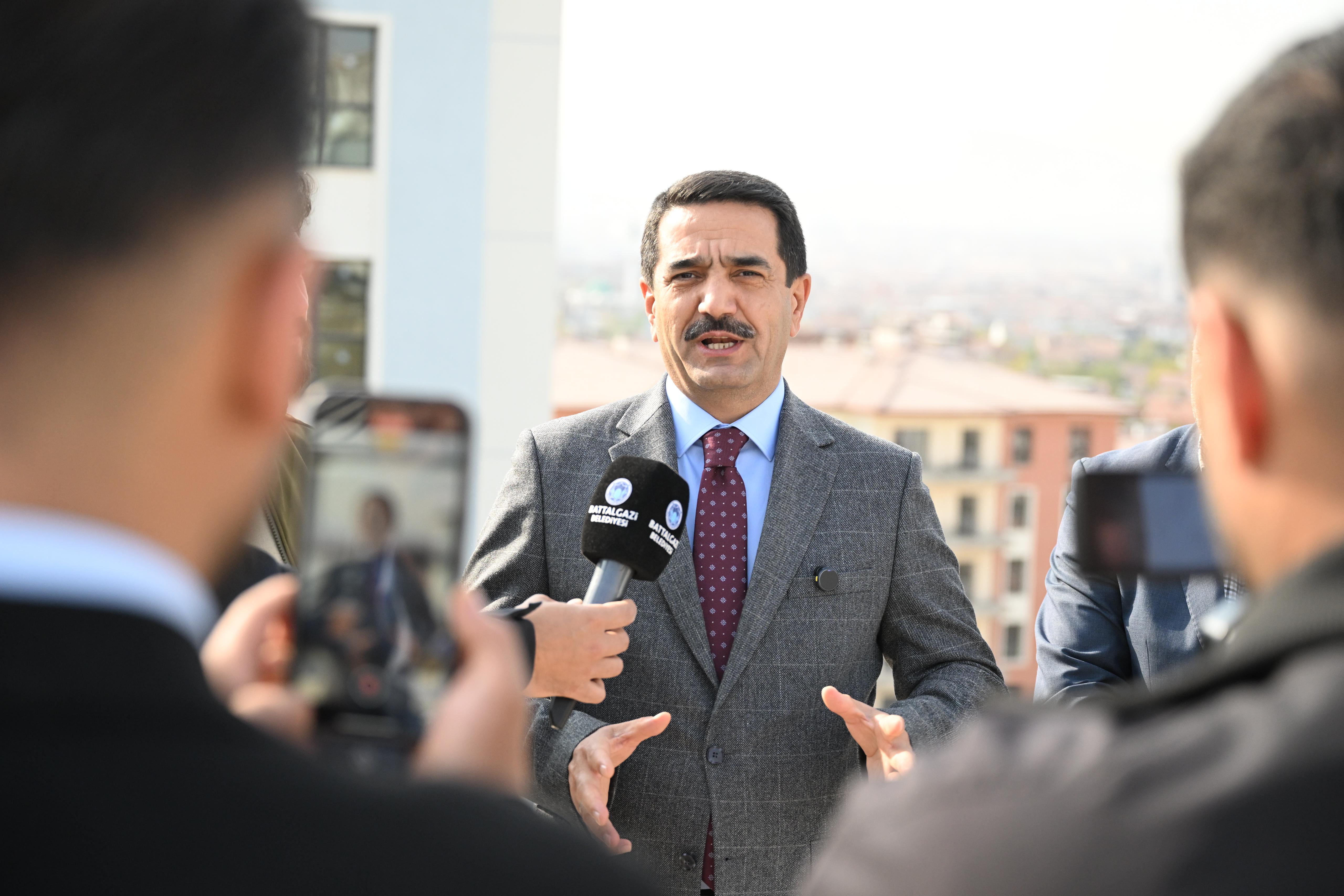 MALATYA'DA 43 YILLIK TARTISMAYI BİTİREN KARAR BAŞKAN TAŞKIN'DAN GELDİ