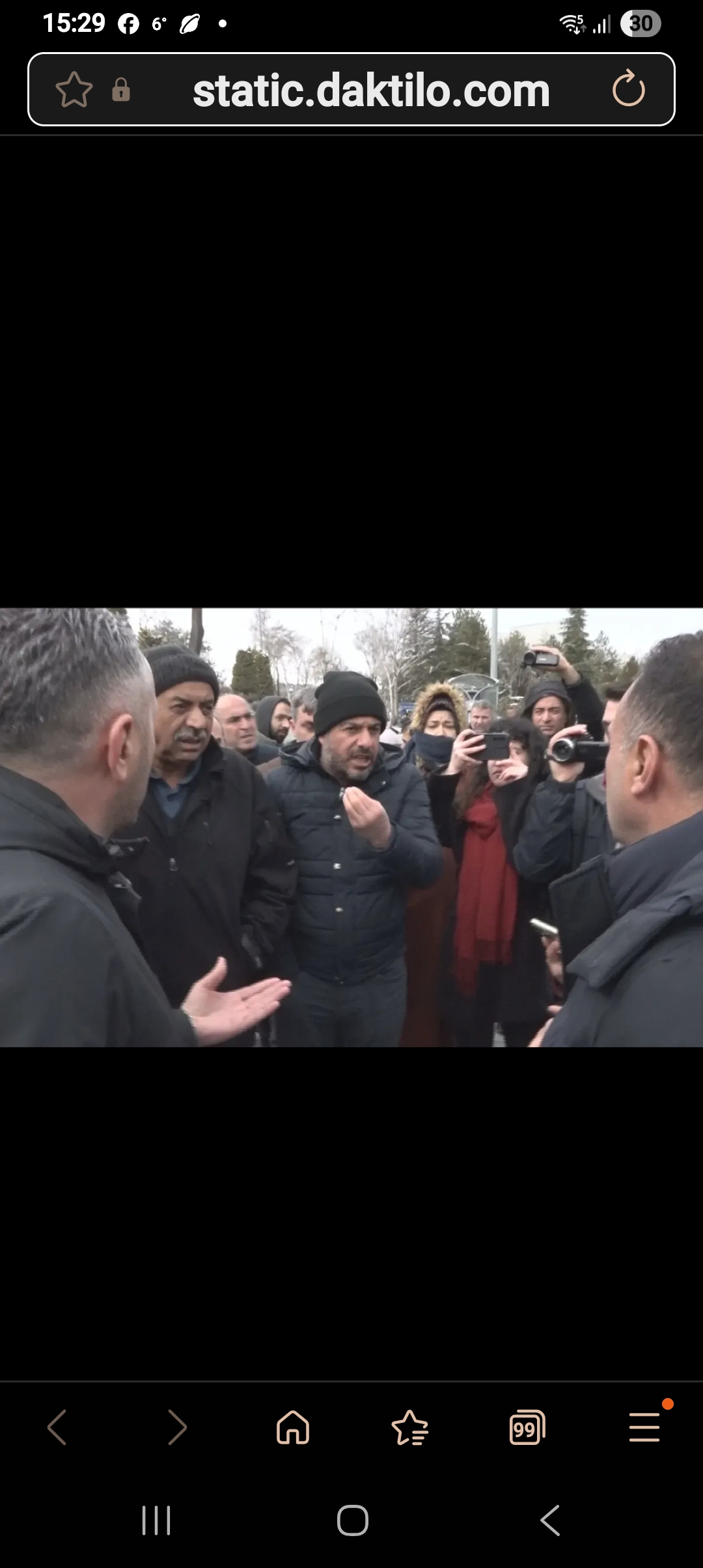 MALATYA DA MAAŞ ALAMAYAN FABRİKA İŞÇİLERİ AYAKLANDI