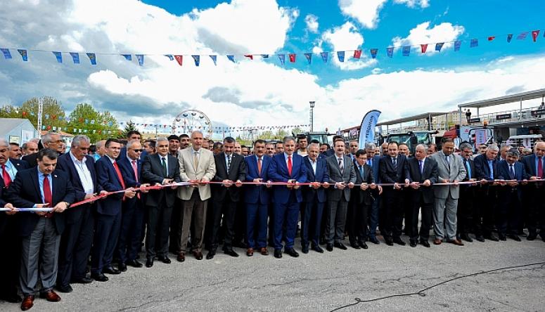 Malatya'da Tarım Fuarı'nın 12.si açıldı.