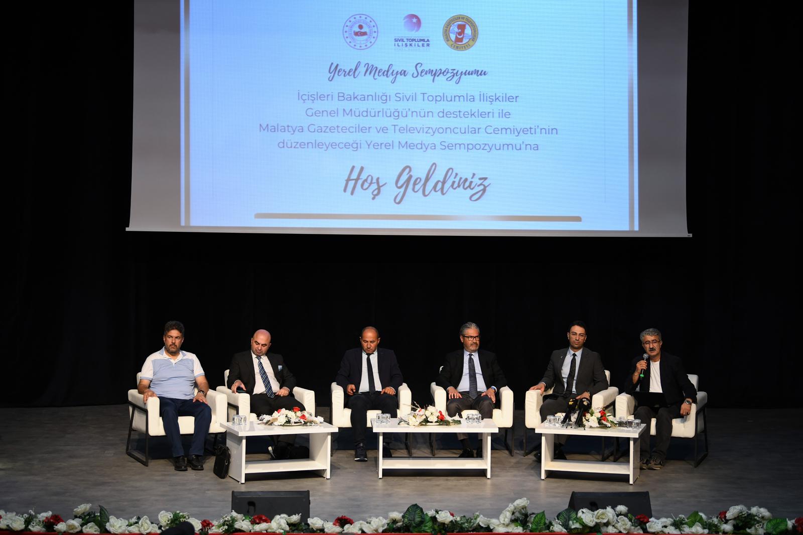 MALATYA"DA YEREL MEDYA SEMPOZYOMU DUZENLENDİ