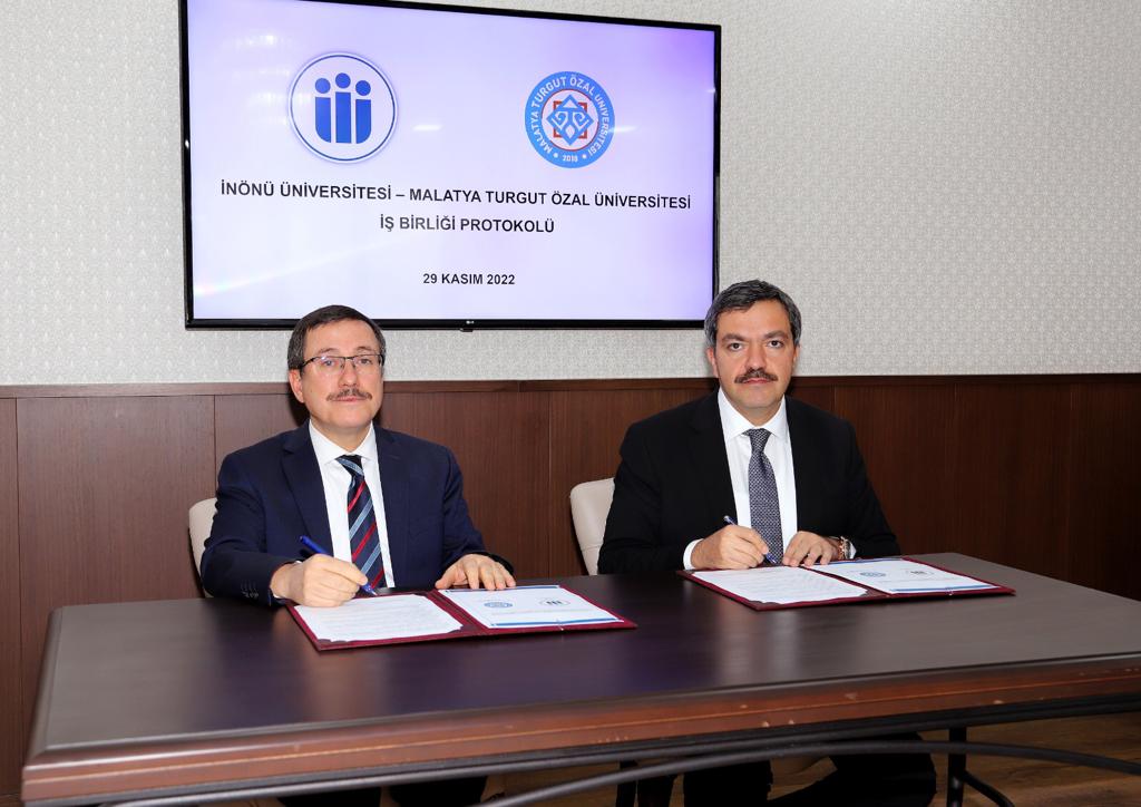 Malatya Turgut Özal Üniversitesi ile İnönü Üniversitesi Arasında İş Birliği Protokolü İmzalandı.