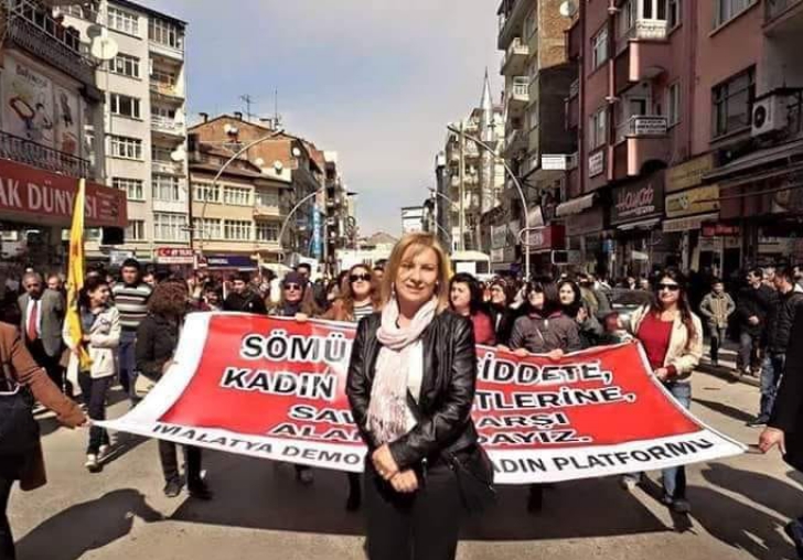 Öztürkoğlu Panellere, etkinliklere katıldığım için suç sayıldı ve  suçlandım..