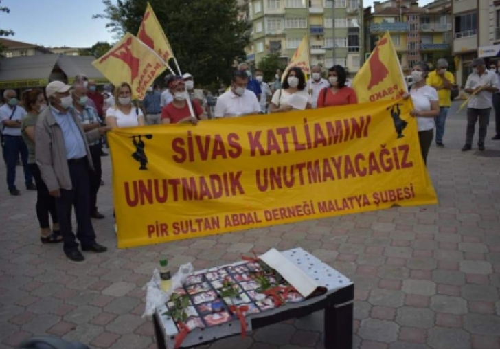 Sivas katliamının unutulmaması ve unutturulmaması gerekir