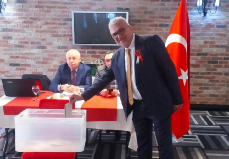 Türkiye Diş Teknisyenleri Derneği Federasyonu Başkanlığına;  Malatyalı Hüseyin Berktaş seçildi.