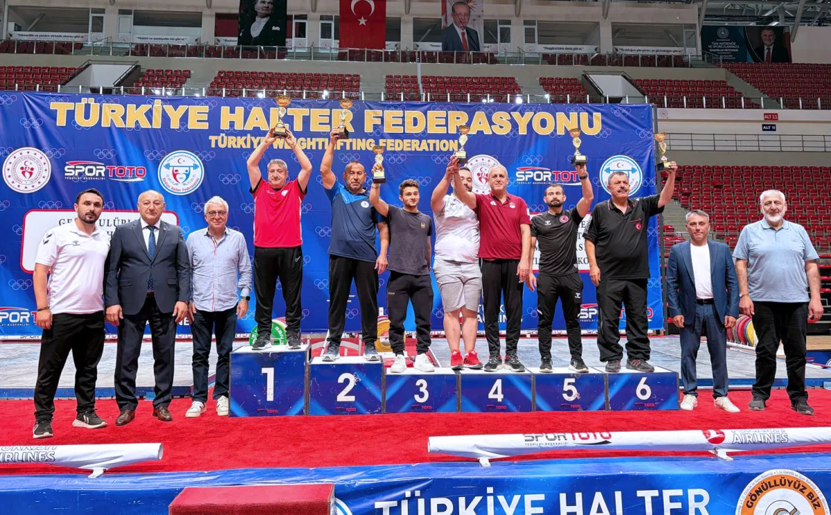 KARATAYLI HALTERCİLERDEN ÇİFTE BAŞARI (1)