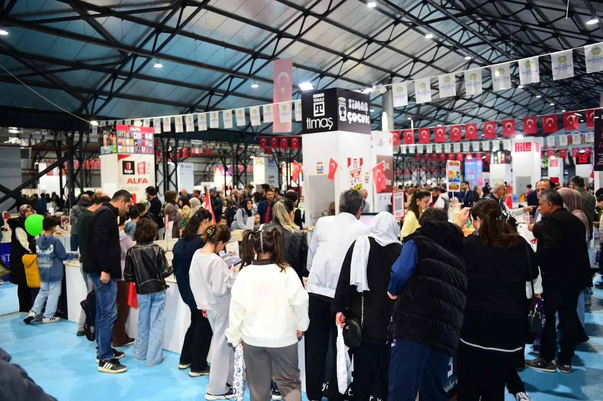 MALATYA, KİTAP FUARIYLA KÜLTÜRÜN MERKEZİ OLDU 8