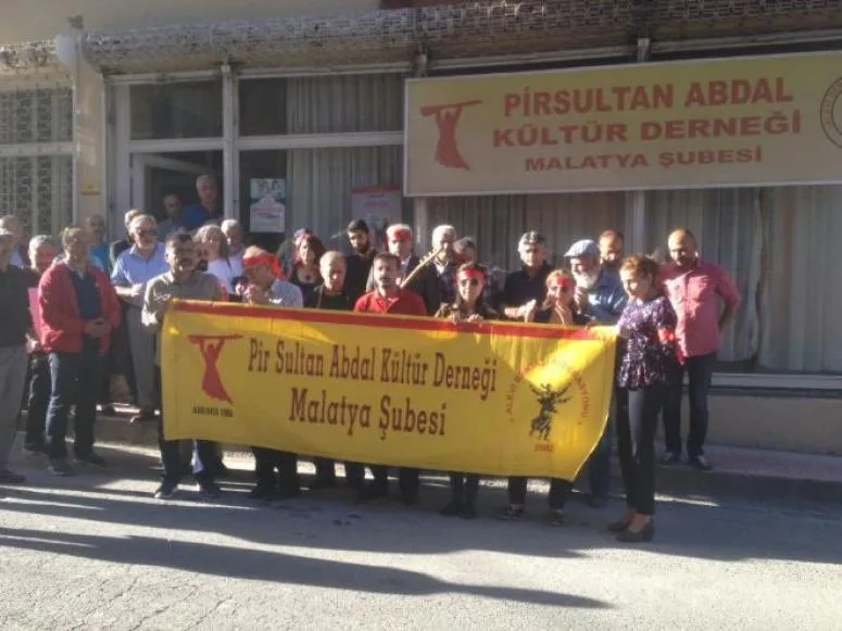 PSAKD ' haksızlığa ve hukuksuzluğa karşı mücadelemiz devam edecek '    'AKP 12 EYLÜL FAŞİZMİNİ GÜNCELLEMİŞTİR'