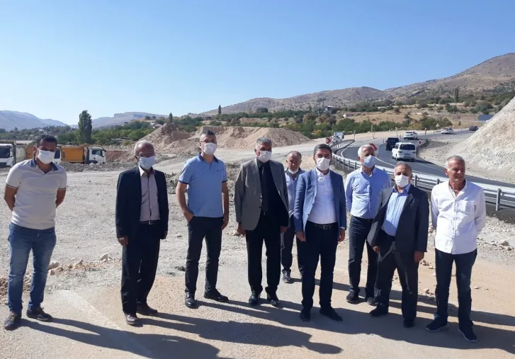 Kiraz: İktidara "Bir şeyi de yüzünüze gözünüze bulaştırmadan yapın!" diye seslendi.