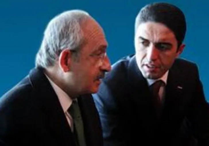 CHP   İçinde yaşadığımız tek adam rejimi; hukukun üstünlüğünün değil üstünlerin hukukunun meşrulaştırılmaya çalışıldığı çarpık, çürümüş bir rejimdir.