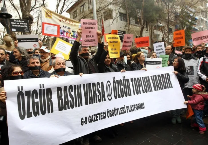 İsrailin varlığını dayadığı şiddet,   İnsanlığı ve gerçekleri boğmaya devam ediyor!