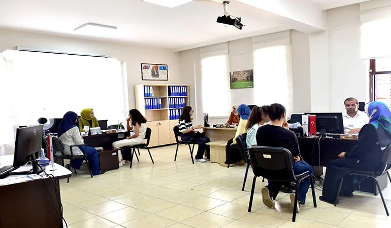 LGS’ye Giren Öğrencilere Rehberlik Hizmeti