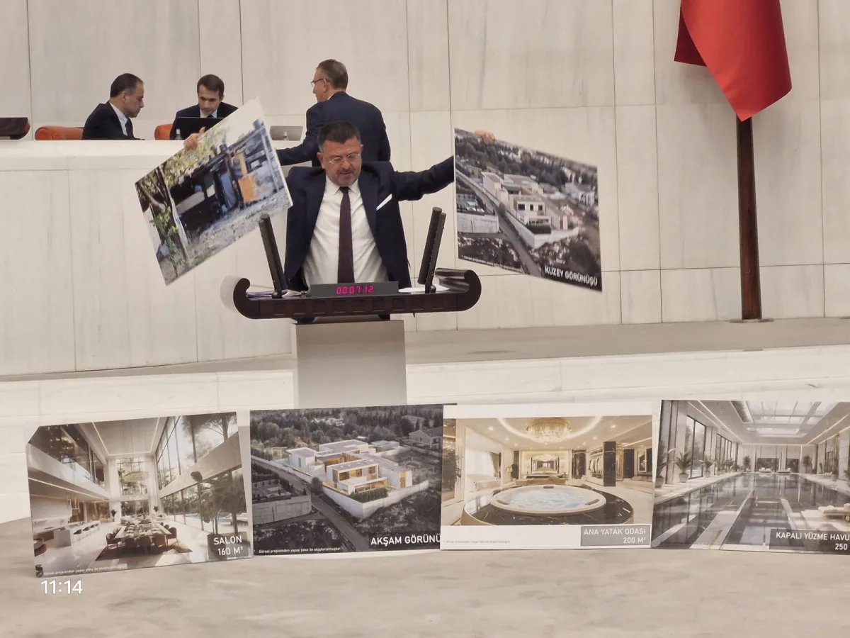 TÜRKIYE'NIN İKİ RESMİ!!    BİRİ ŞEHİT OSMAN'IN DIGERI YUZSUZ OSMANIN!!