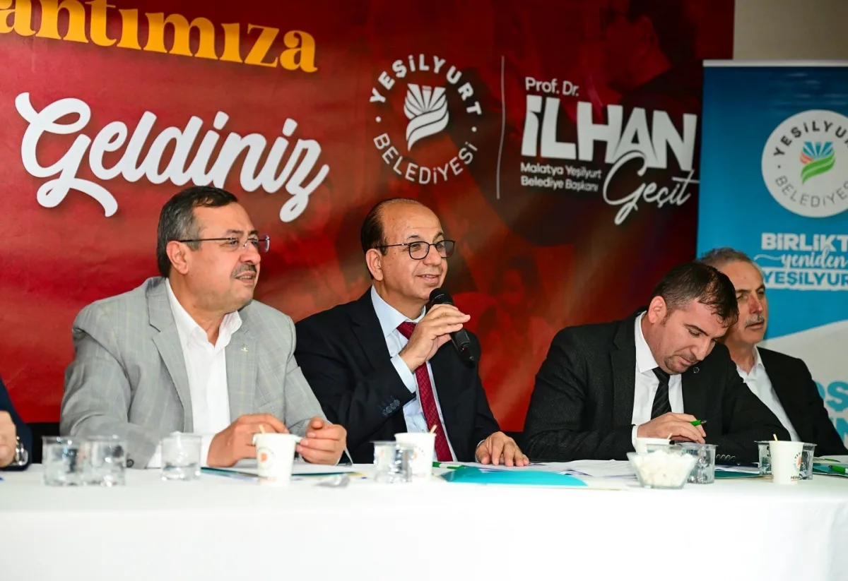 " BASKANLARIM YANIMDA TOPLANTILARI YERİNDE YÖNETIME ORNEKTİR "