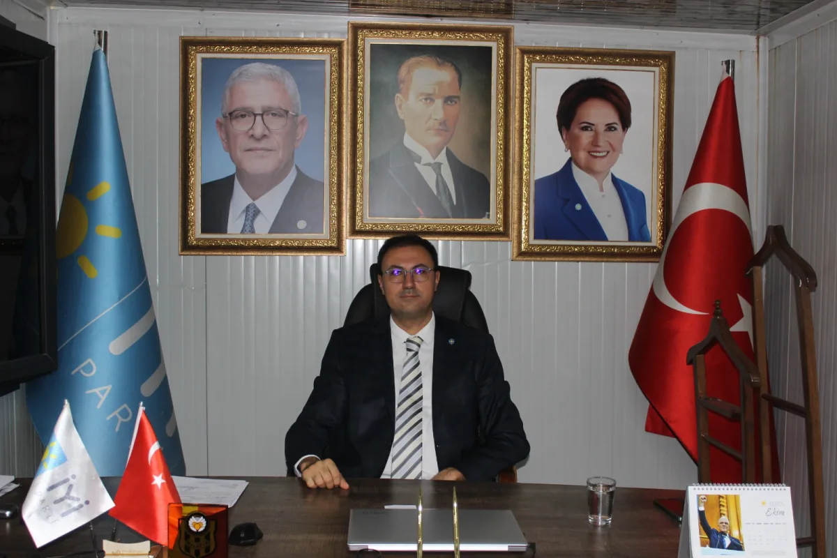 İYI PARTİ  MEVLIDI -ŞERİFTE ATATURKUN ISMİ YİNE HİC ANILMADI "  MUFTU ATATURKÜN İSMİNI DUYUNCA " TERBİYESİZ ADAM " DEDİ