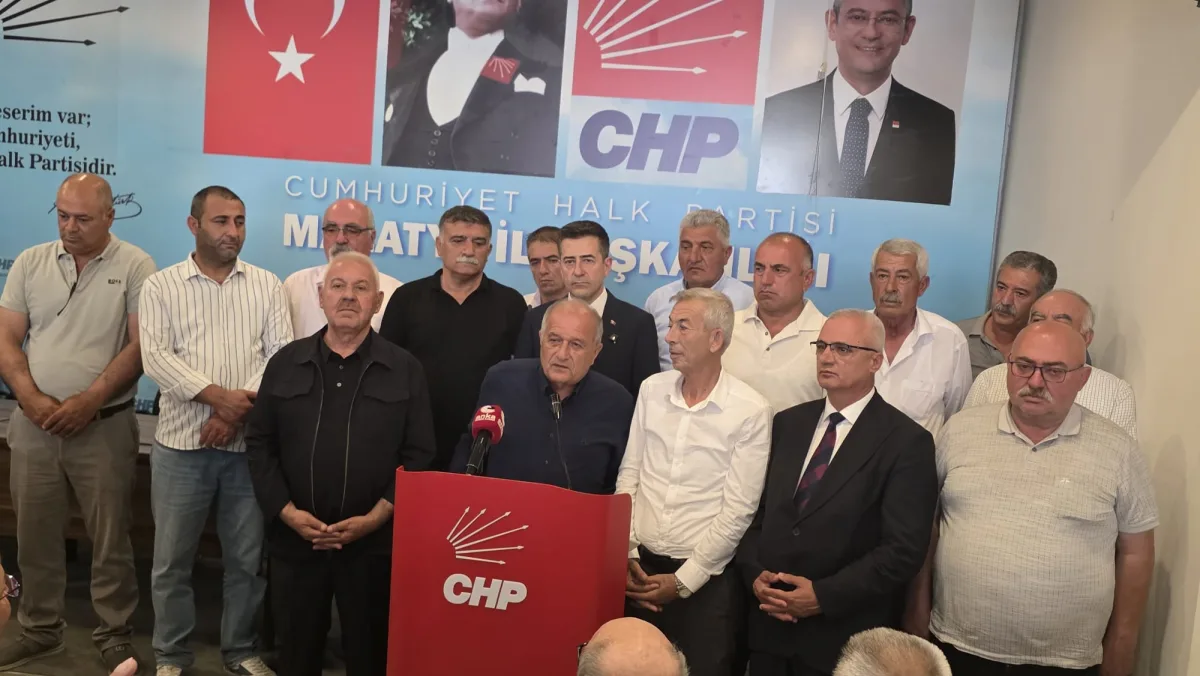 CHP 13 İLÇE  BAŞKANINDAN ÖZGÜR ÖZEL, VELİ AĞBABA VE BARIŞ YILDIZA TAM DESTEK