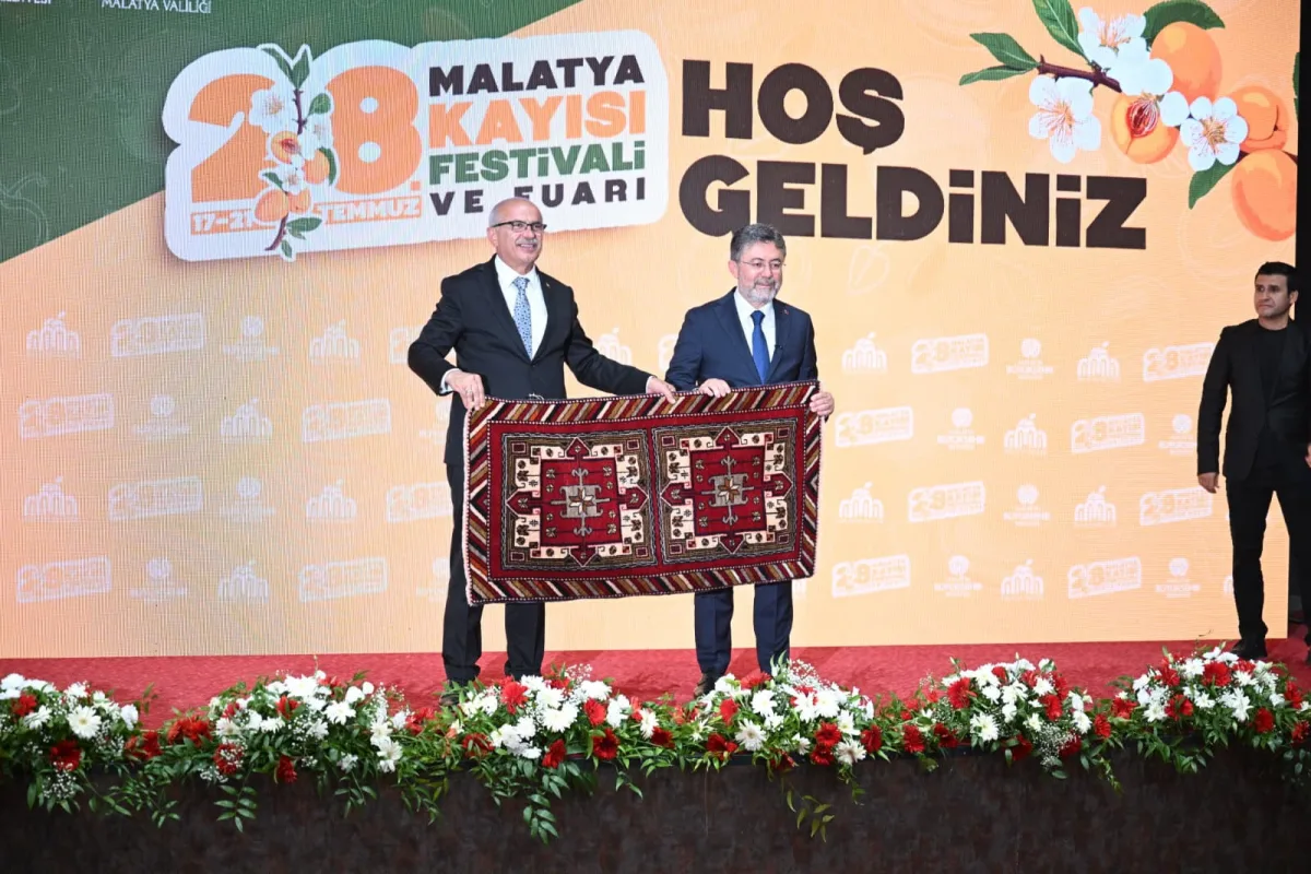 BAKAN YUMAKLI'DAN MALATYA'YA MÜJDE ÜSTÜNE MÜJDE